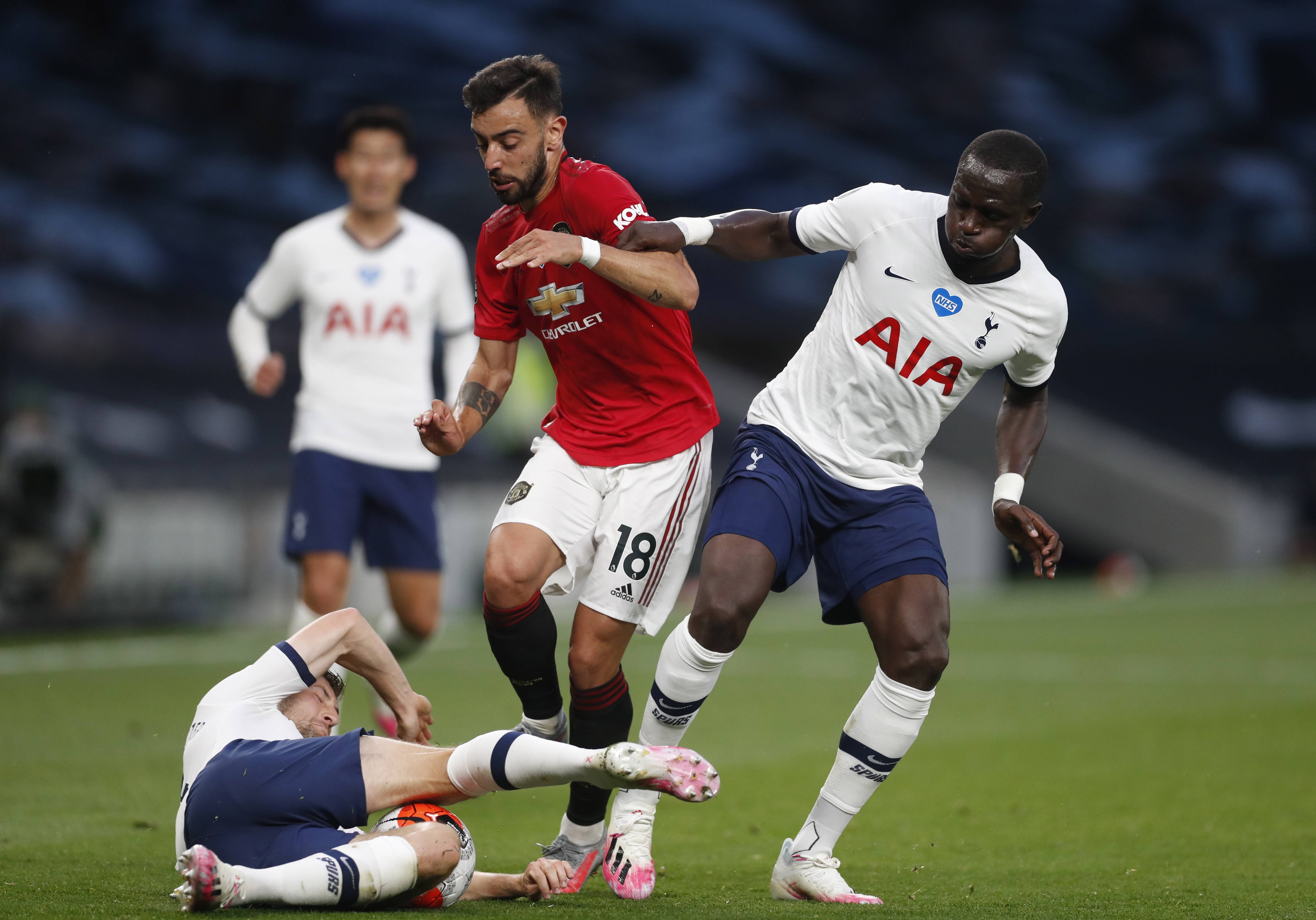 足坛的热门 足坛的热门